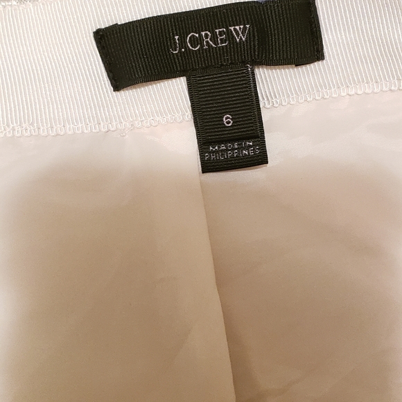 J.CREW mini skirt silver w/ floral brocade - Picture 4 of 5